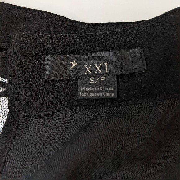 Forever 21 Black Sleeveless Blouse /Top with Ruffles Small - Picture 12 of 16